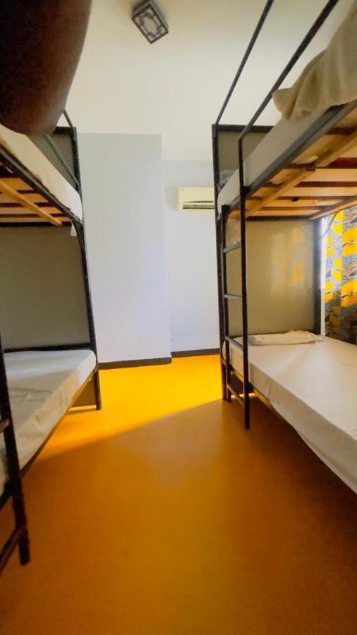 Gallivanters Hostel ดาร์เอสซาลาม ภายนอก รูปภาพ