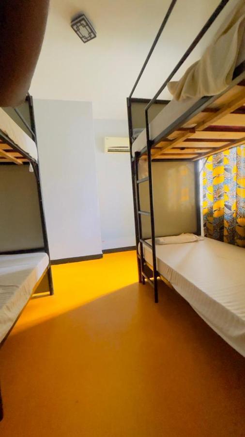 Gallivanters Hostel ดาร์เอสซาลาม ภายนอก รูปภาพ