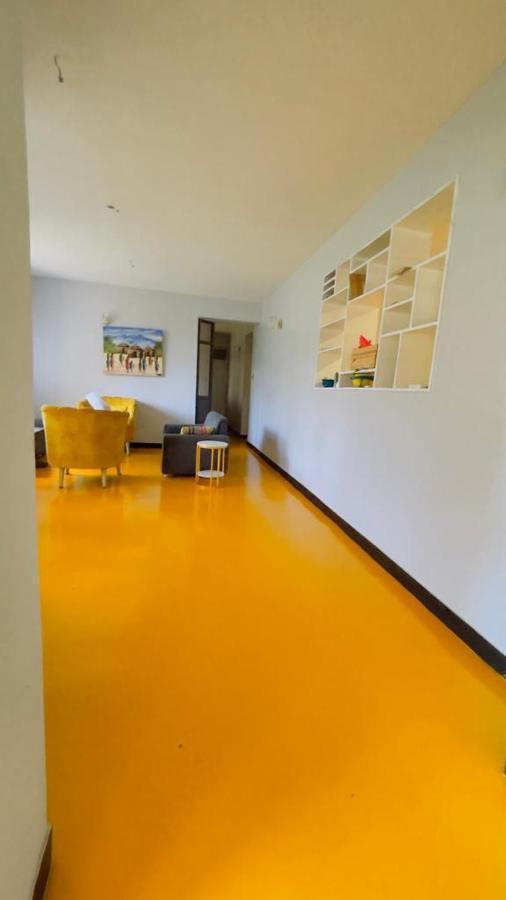 Gallivanters Hostel ดาร์เอสซาลาม ภายนอก รูปภาพ