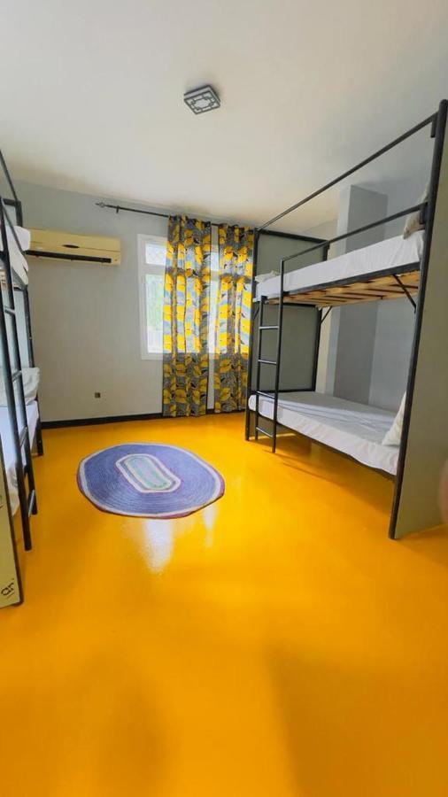 Gallivanters Hostel ดาร์เอสซาลาม ภายนอก รูปภาพ