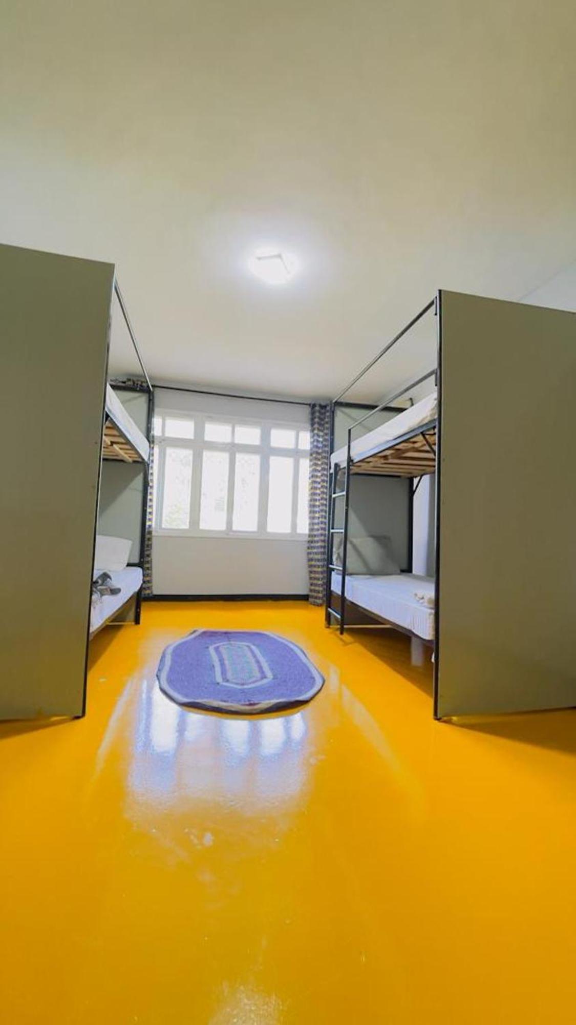 Gallivanters Hostel ดาร์เอสซาลาม ภายนอก รูปภาพ