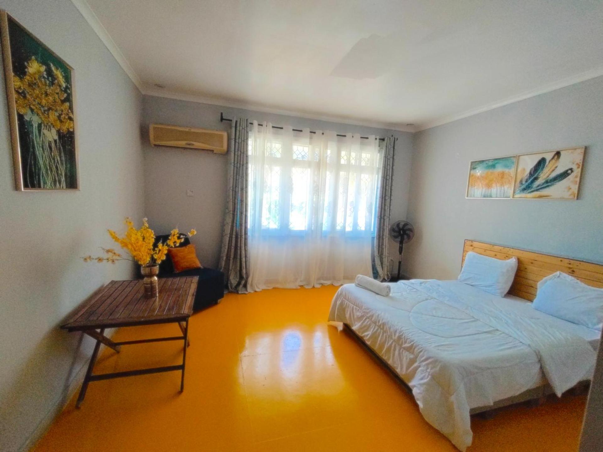 Gallivanters Hostel ดาร์เอสซาลาม ภายนอก รูปภาพ