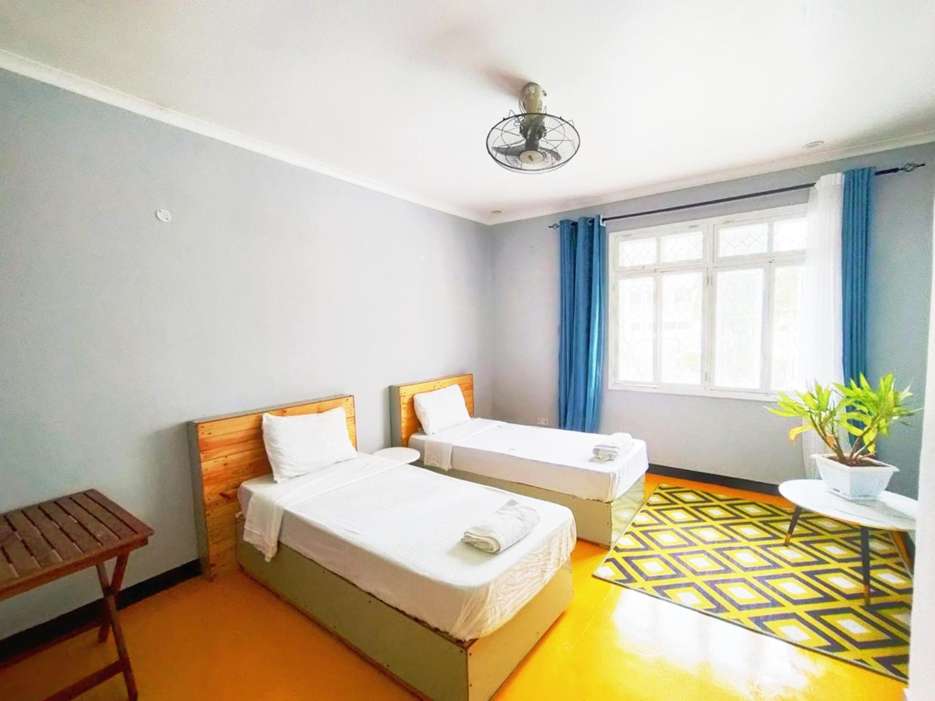 Gallivanters Hostel ดาร์เอสซาลาม ภายนอก รูปภาพ