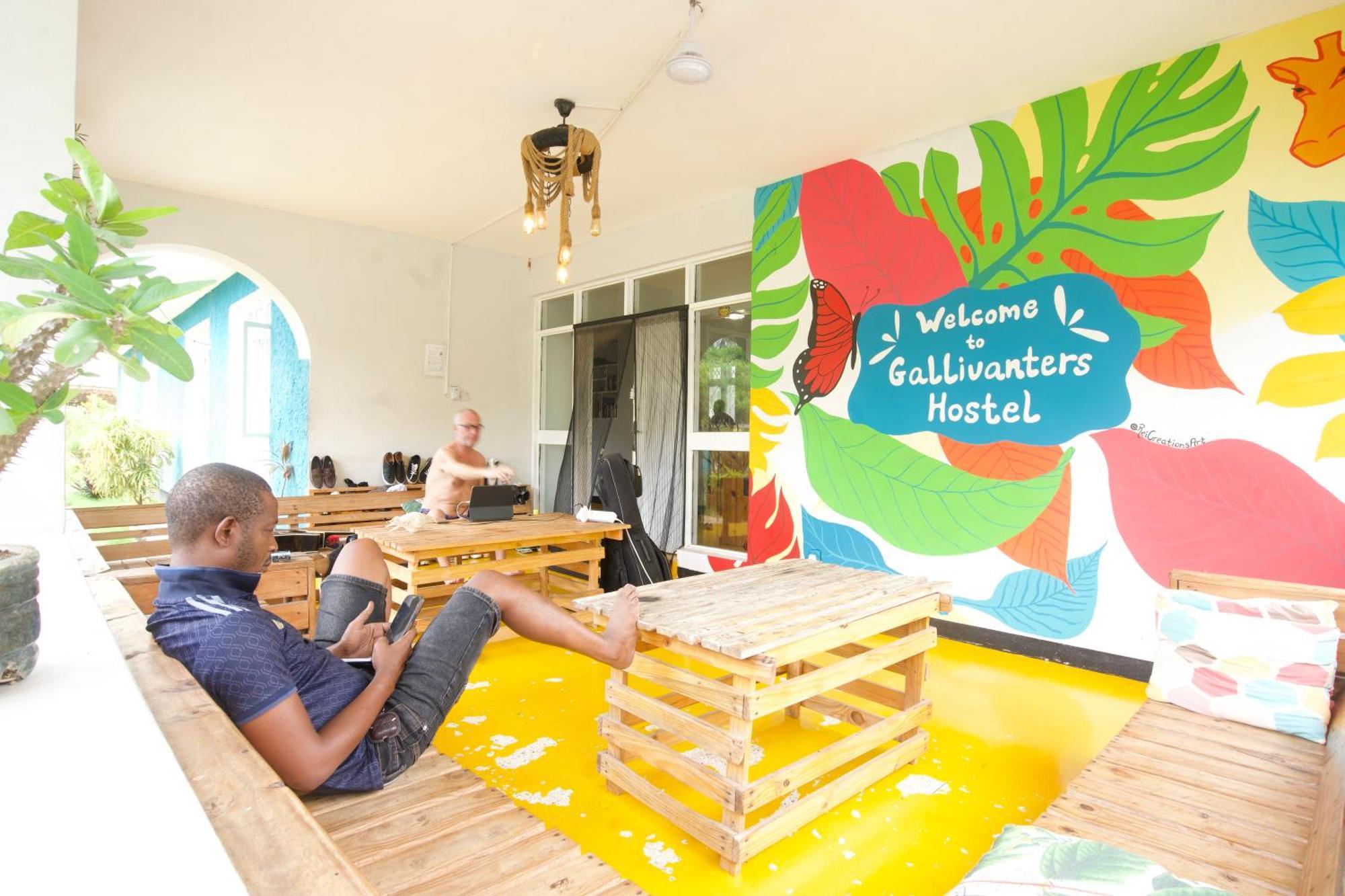 Gallivanters Hostel ดาร์เอสซาลาม ภายนอก รูปภาพ